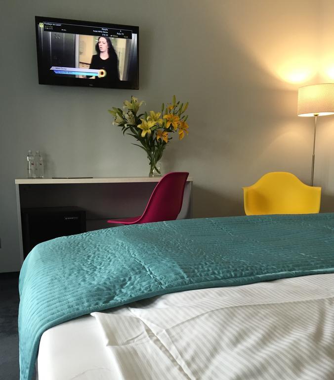 Hotel Perlowy โอคุนินกา ภายนอก รูปภาพ